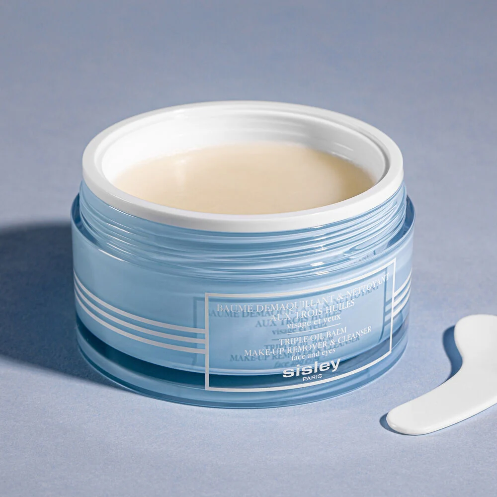 Sisley Baume Démaquillant & Nettoyant Aux Trois Huiles 125 ml - Image 3