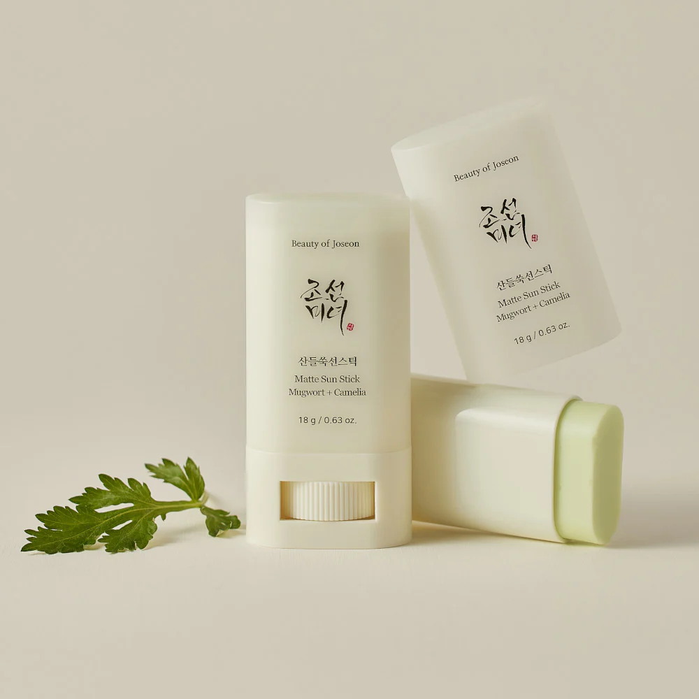 BEAUTY OF JOSEON Matte Sun Stick: Mugwort + Camelia Spf50+  18 g - Image 3