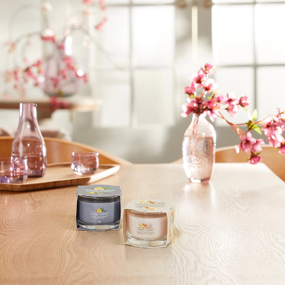 Yankee Candle Black Tea & Lemon Votive Tea & Lemon - Image 3