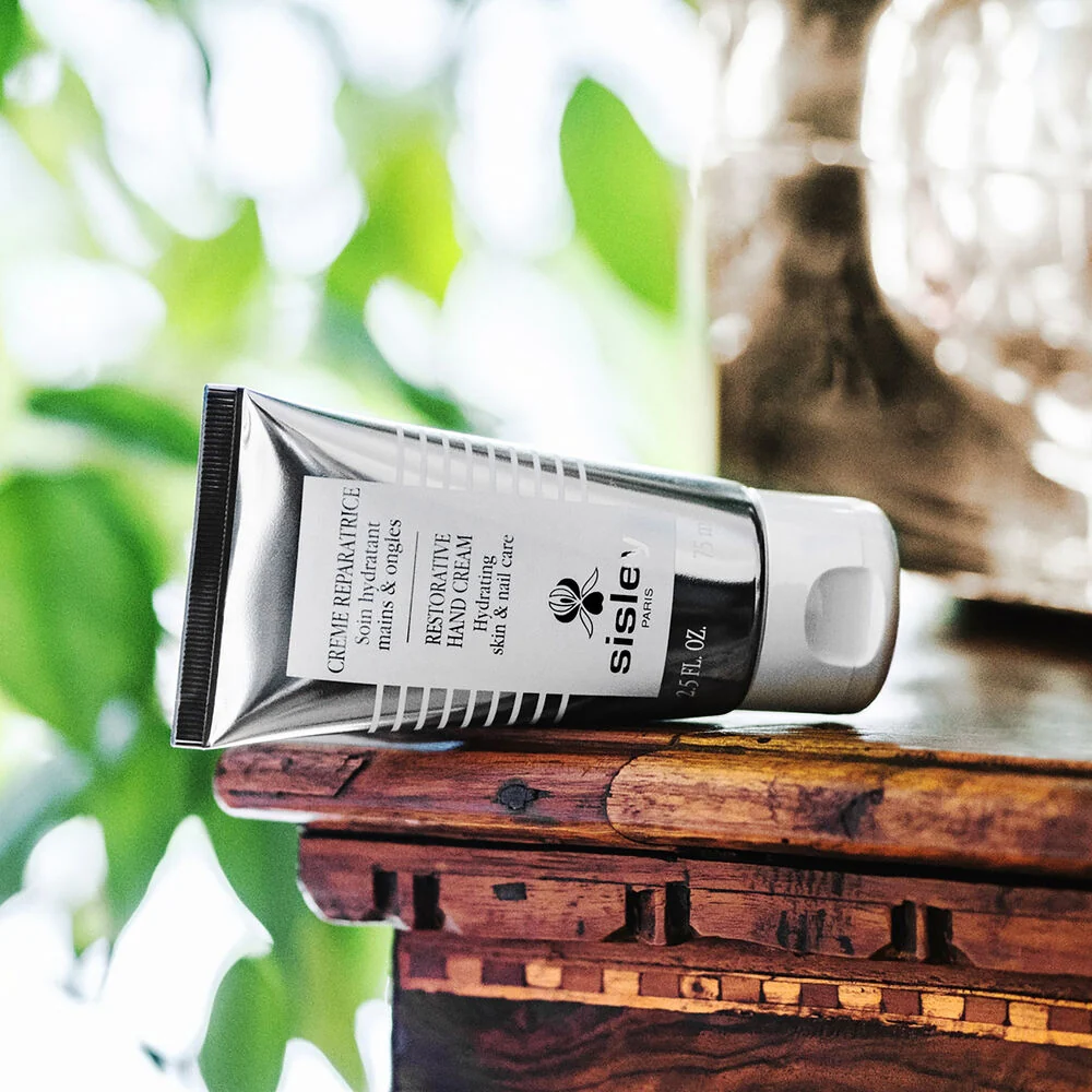 Sisley Crème Réparatrice Mains - Image 4