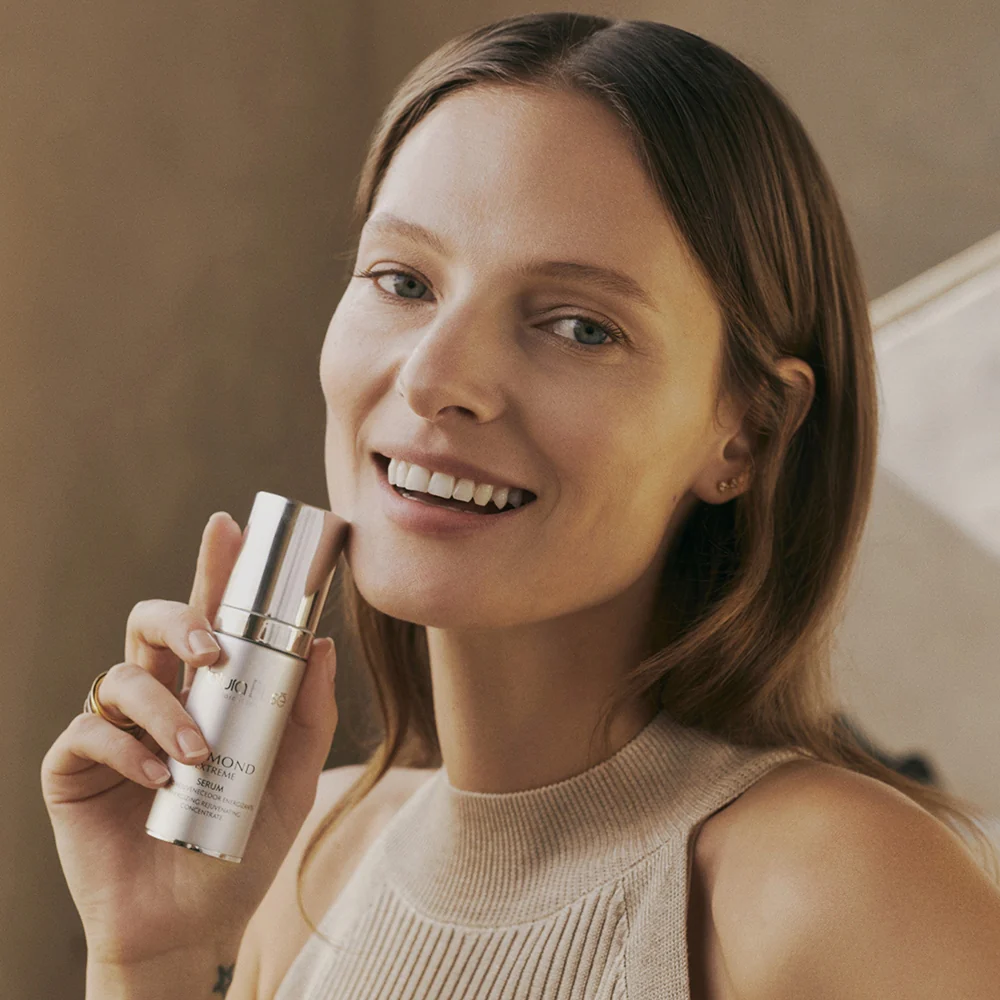 Natura Bissé Diamond Extreme Serum 40 ml - Image 4