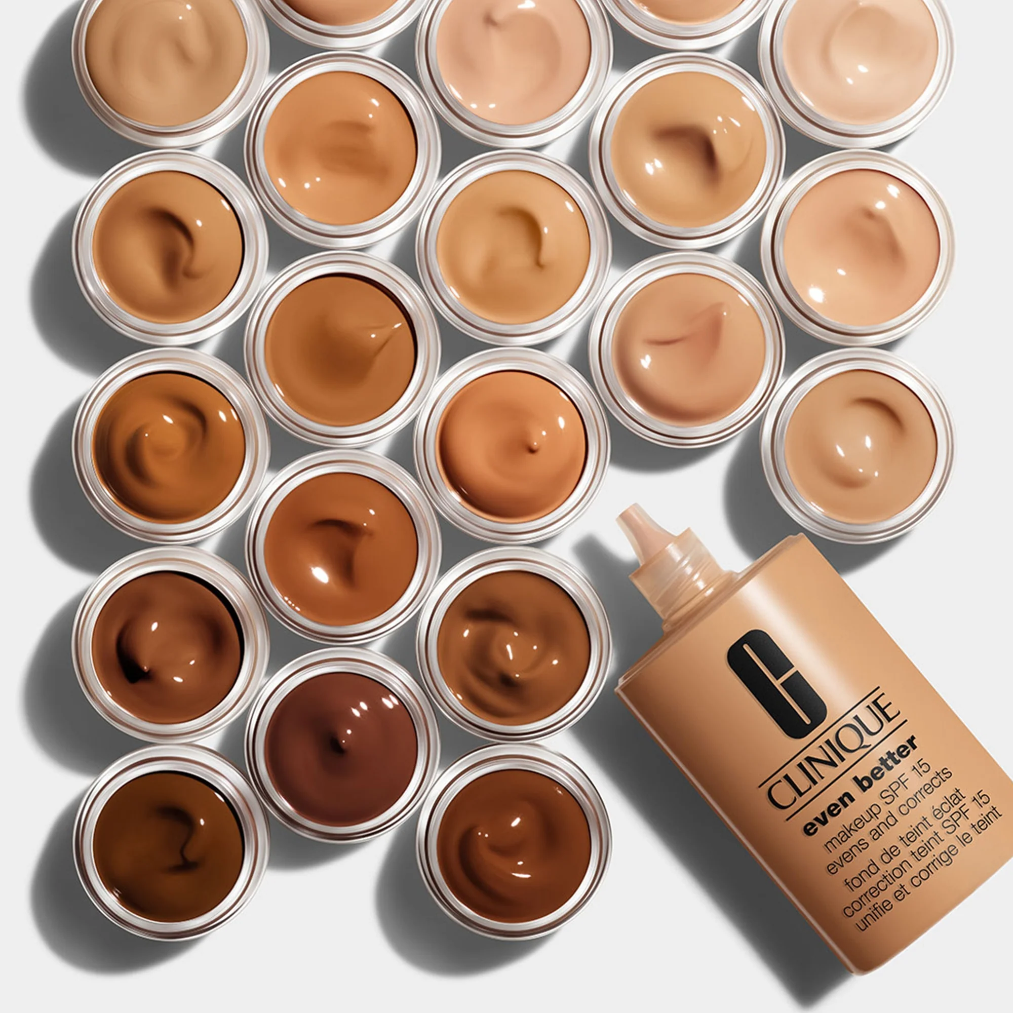 Clinique Even Better Make Up SPF15 CN 58 Honey - Image 4