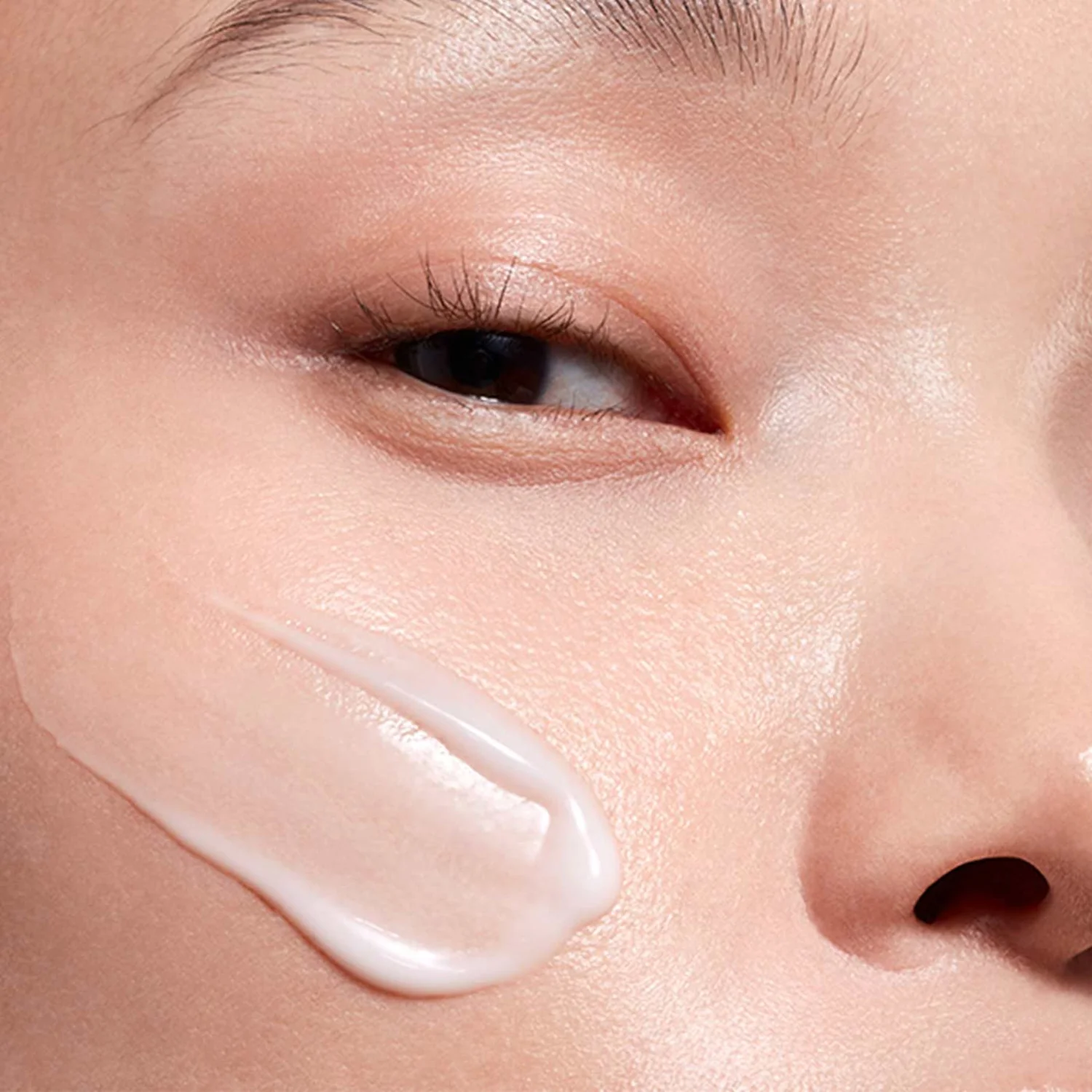 Clarins Extra-Firming Emulsion Collagen Technology 100 ml - Image 3