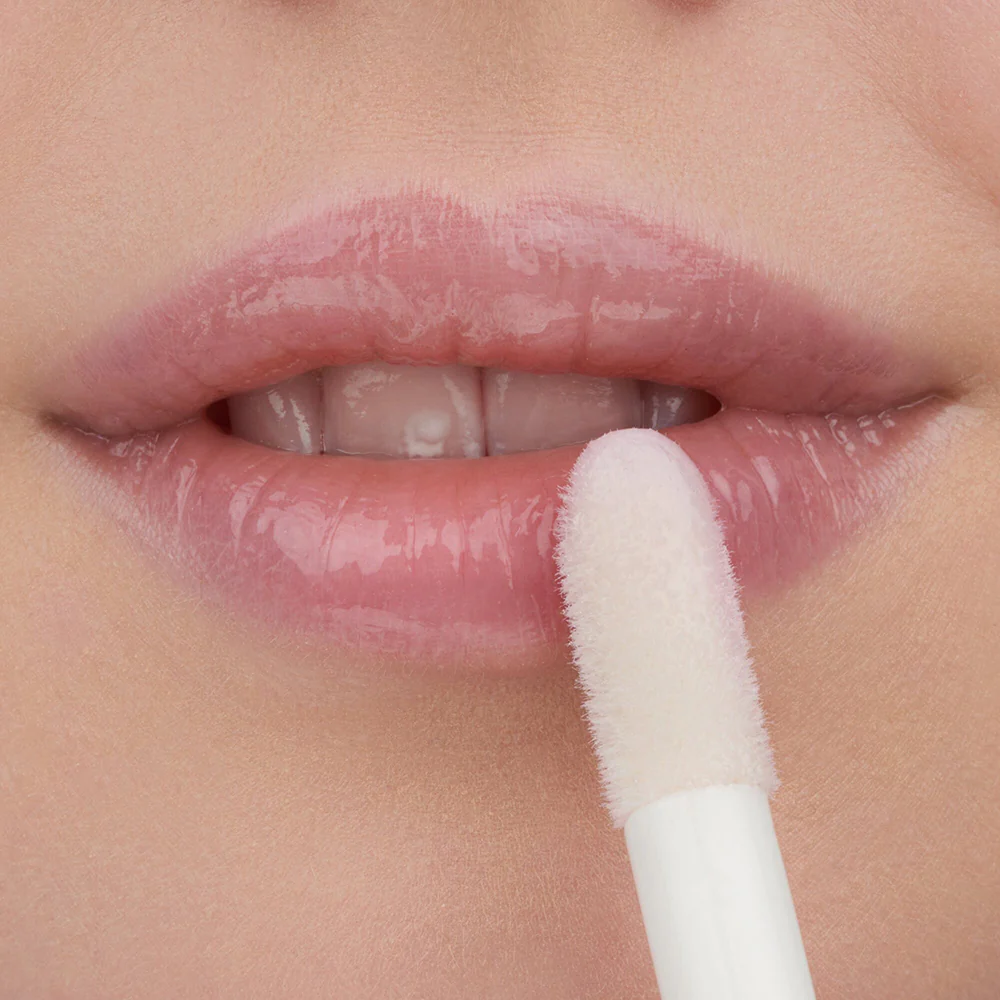 Essence Hydra Kiss 01 Kiss Lip Oil From A Rose - Image 4