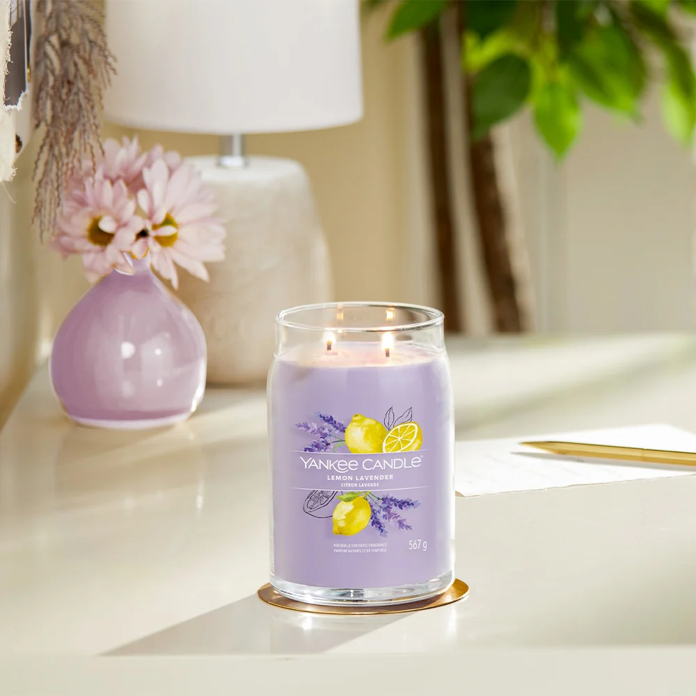 Yankee Candle Lemon Lavender Signature Grande Lavender Signature - Image 6