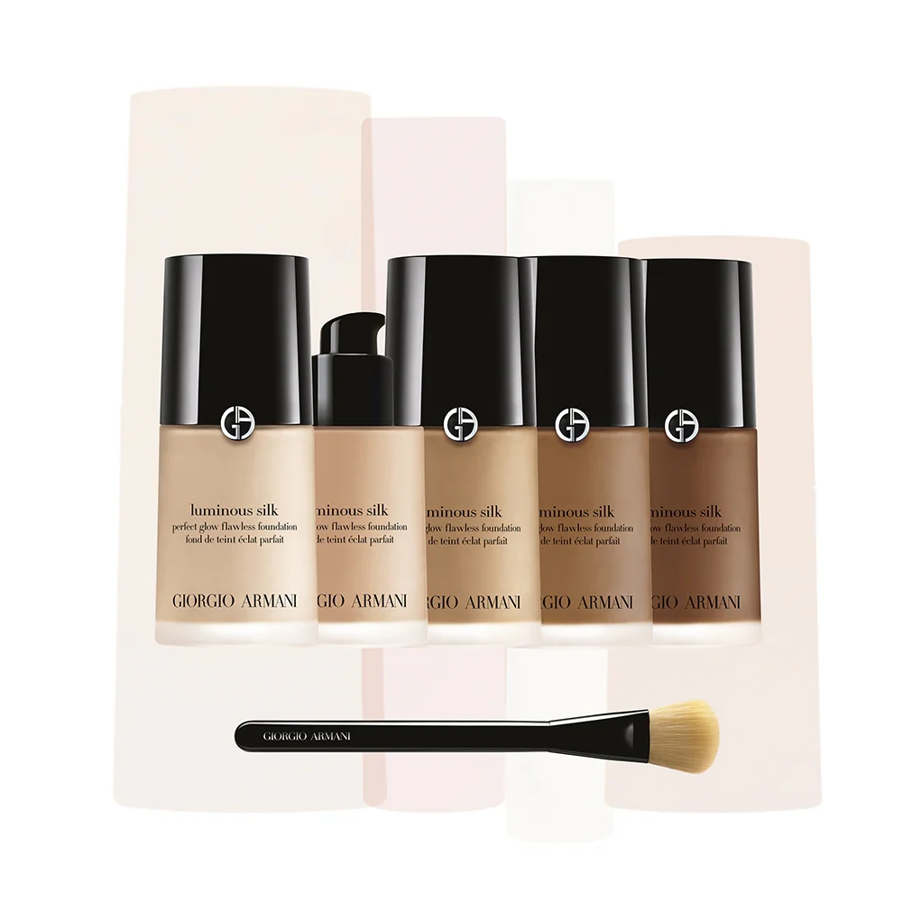 Armani Luminous Silk Foundation 6.5 - Image 5