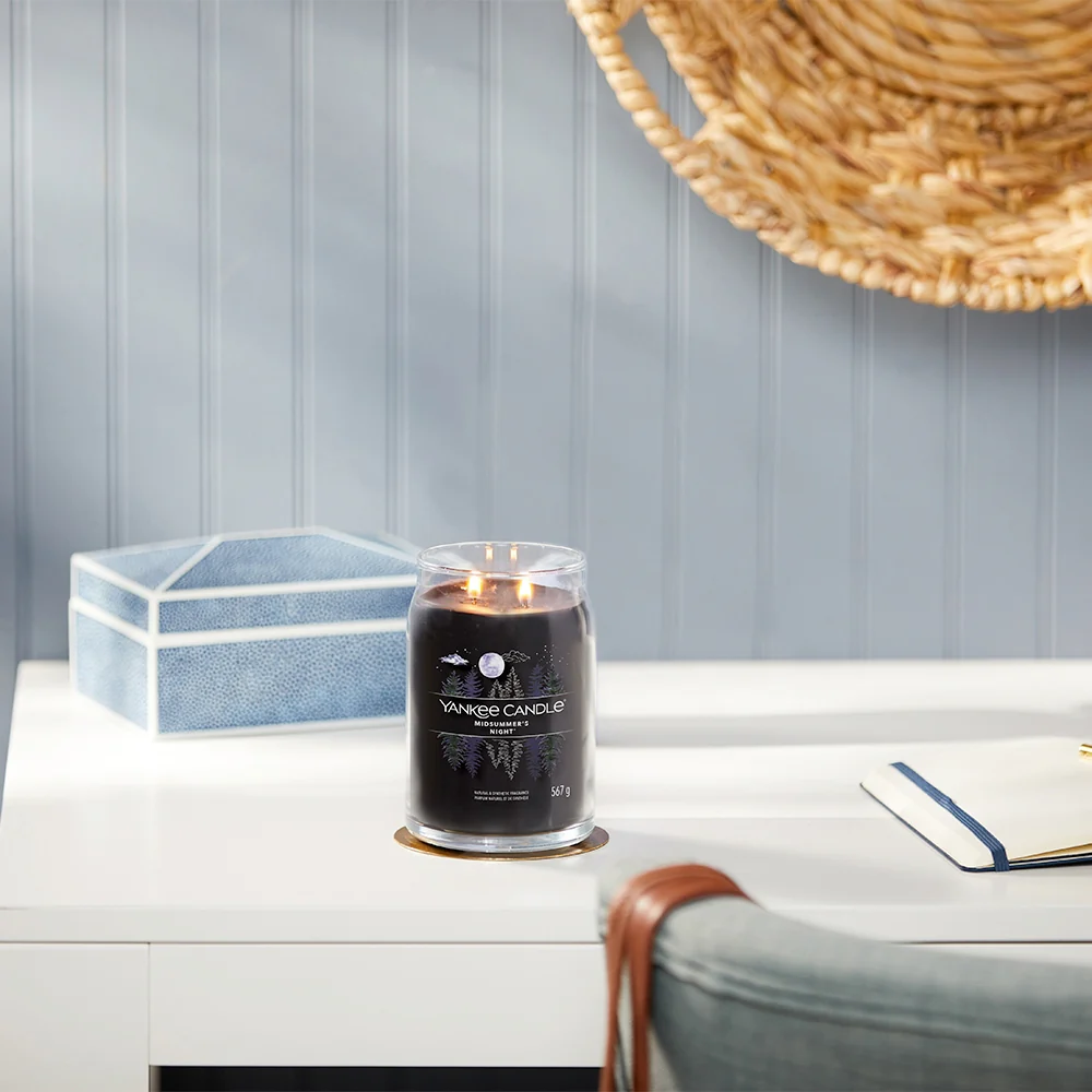 Yankee Candle Midsummer's Night Signature Grande mer's Night Signature - Image 6