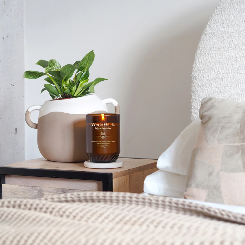 Woodwick ReNew Tomato Leaf & Basil Grande Tomato Leaf & Basil - Image 5